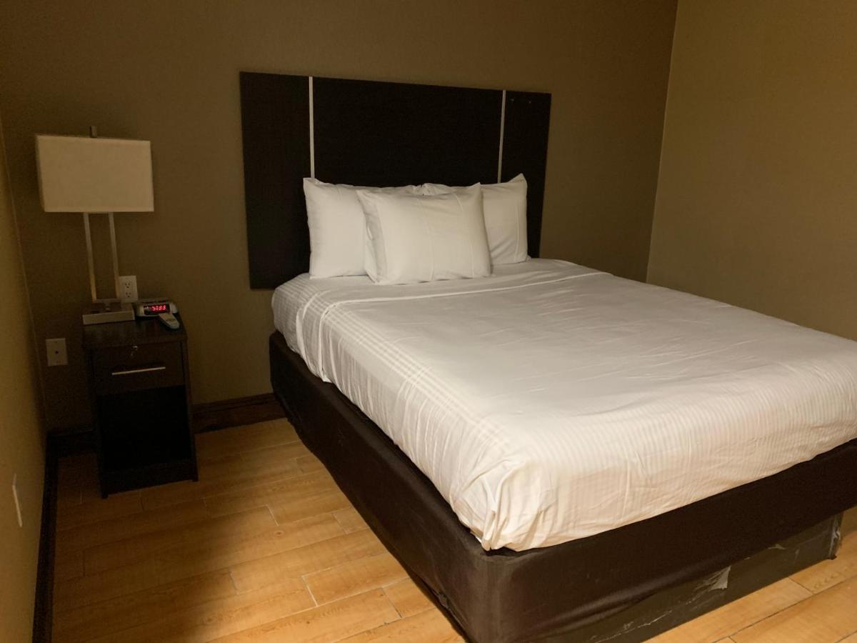 Pitkin Hotel Ню Йорк Екстериор снимка