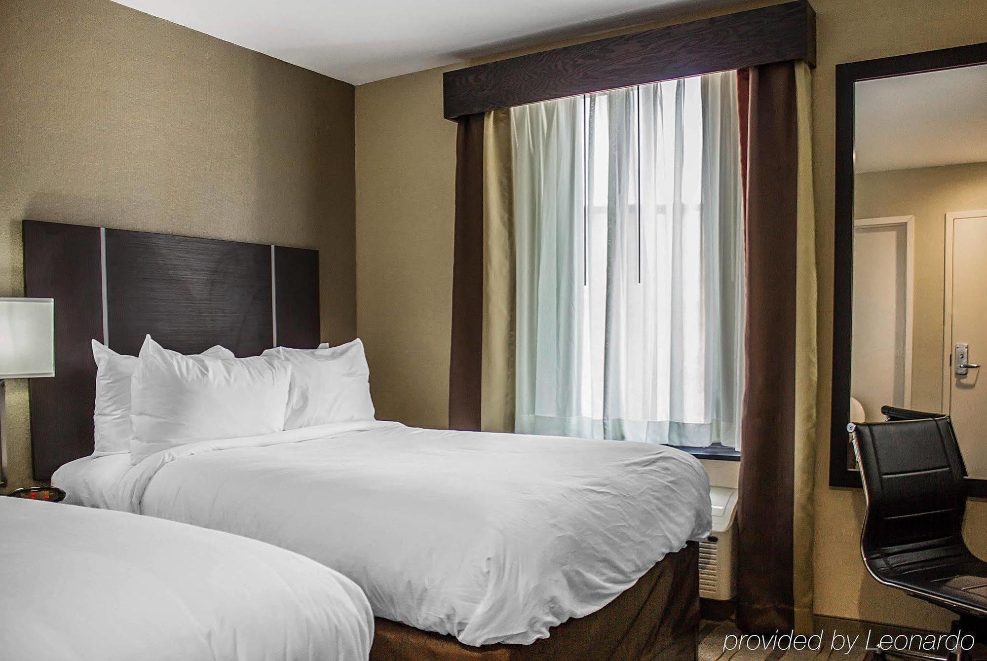 Pitkin Hotel Ню Йорк Екстериор снимка