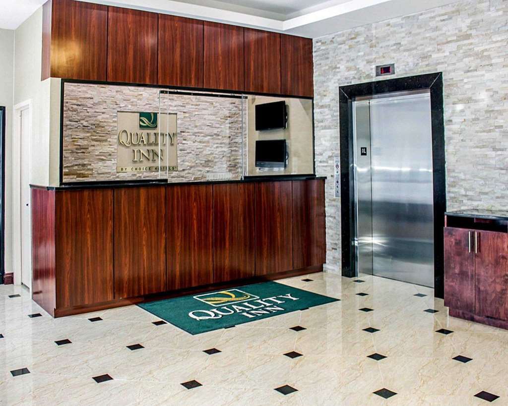Pitkin Hotel Ню Йорк Интериор снимка